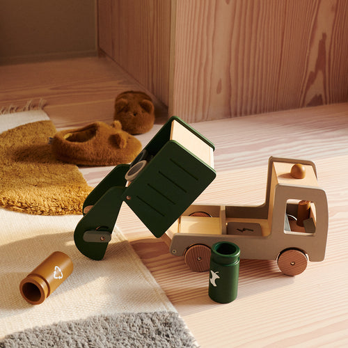 Recycling-LKW aus Holz mit Zubehör / Irina Recycling-Truck