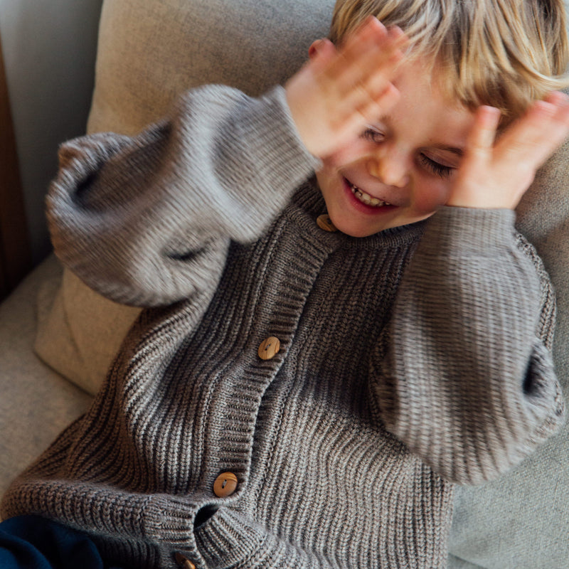 Strickjacke Round Neck Cardigan Hare
