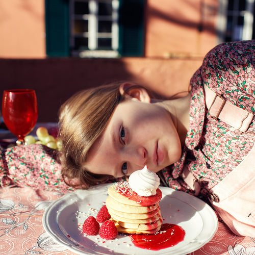 Bluse Peter Pan Collar Pink with Little Flowers