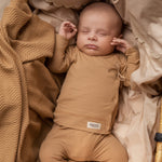Geripptes Baby Wickelshirt Tut Wrap Micro Modal Fine Cumin
